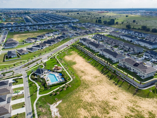 Building Photo - 757 Stoney Pointe Cir