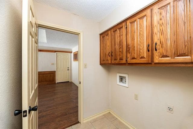 Building Photo - 922 Kingston Dr