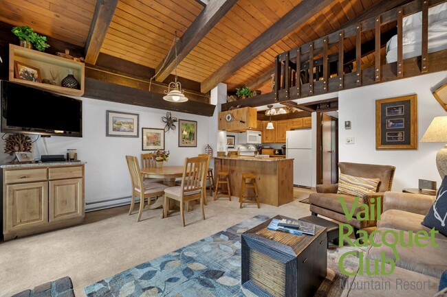 Building Photo - 4610 Vail Racquet Club Dr