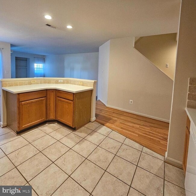 Building Photo - 13120 Misty Glen Ln