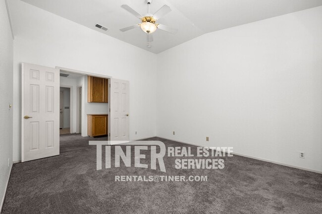Building Photo - 180 Briggs Ranch Dr