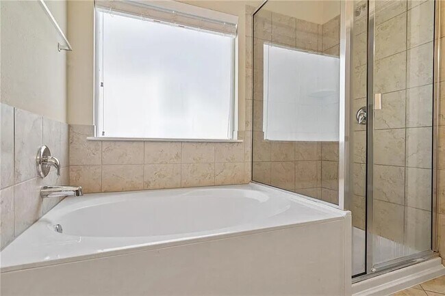 Building Photo - 13512 Night Heron Dr