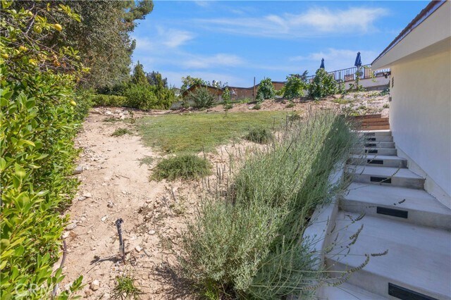 Building Photo - 9500 Amoret Dr