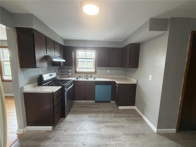 Building Photo - 9280 N Florence Rd