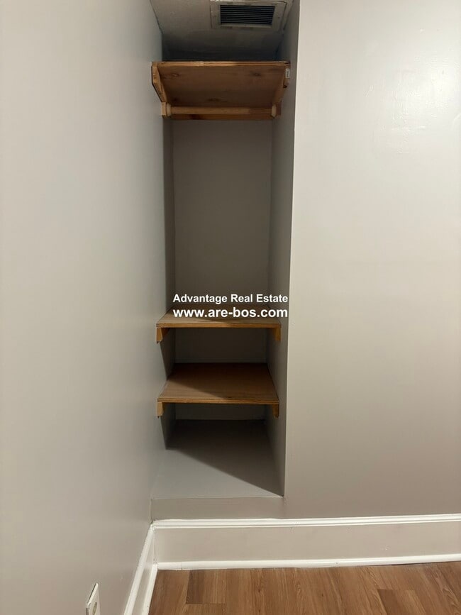 Building Photo - 37 Sheafe St