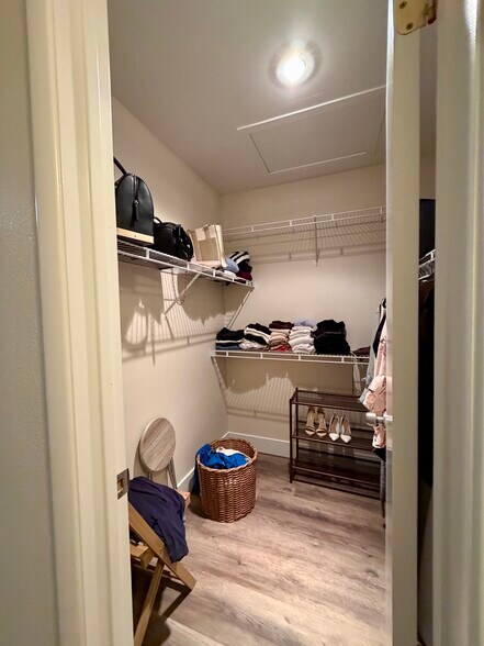 Small Walk-In Closet (Master BR) - 1575 W Warm Springs Rd