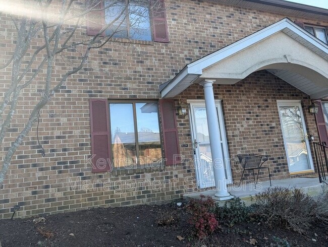 Building Photo - 500 Winchester Ave