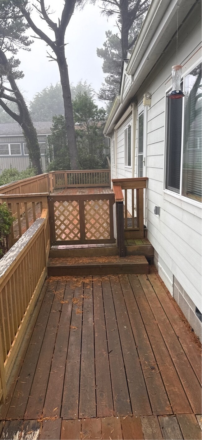 Primary Photo - 103 SE 145th Dr