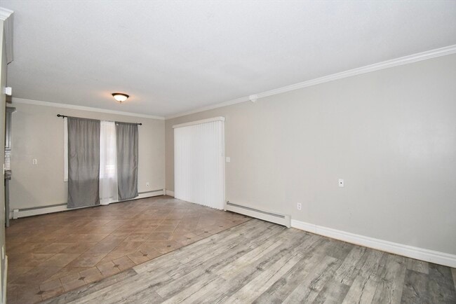 Building Photo - 183 Jewett St