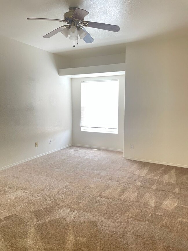 Building Photo - 3605 Spanish Butterfly St