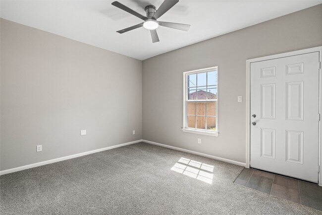 Building Photo - 142 Calloway St