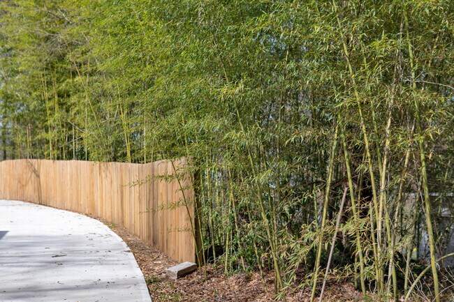 Building Photo - 764 Mary Ln