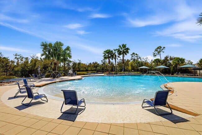 Building Photo - "Charming 3-Bedroom Home with Elegant Granite Touches in Wimauma!" Community pool! Fitness center...