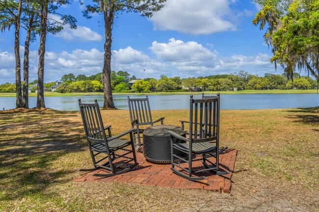 Building Photo - 3167 Luvan Blvd