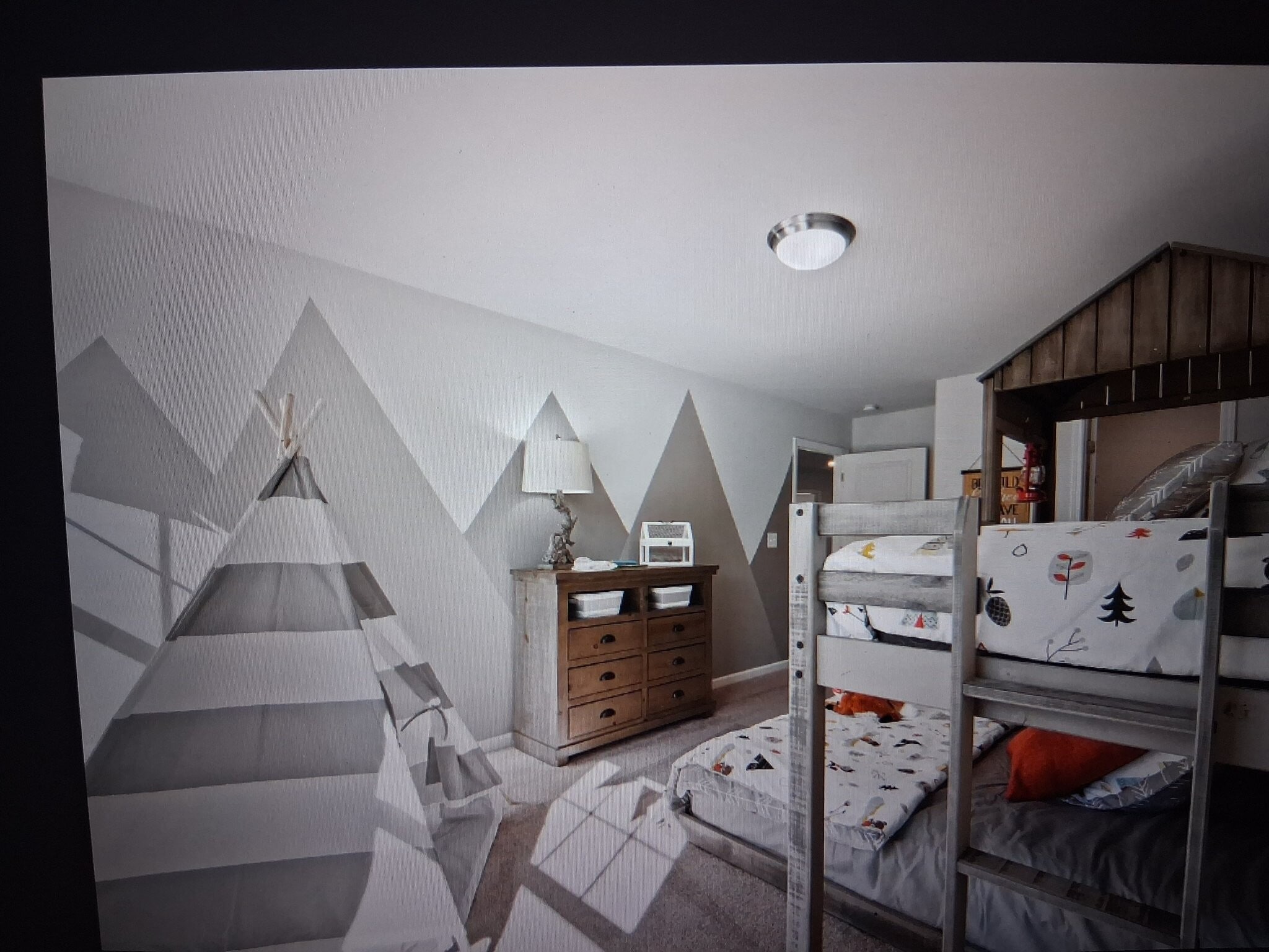 Building Photo - 6370 Whirlaway Rd