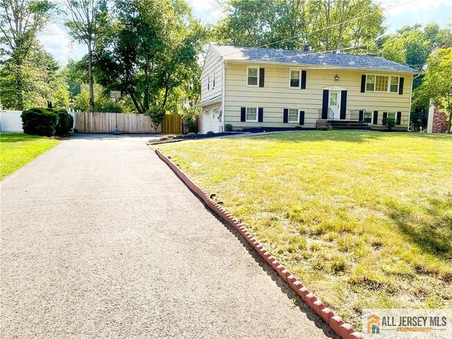 Building Photo - 94 Princeton Hightstown Rd