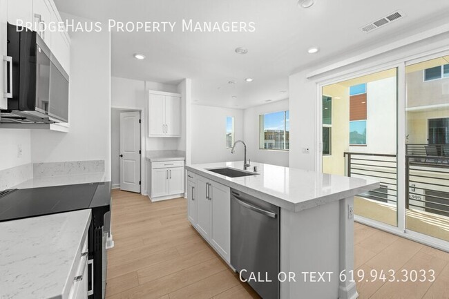 Building Photo - 14396 Savannah Ct