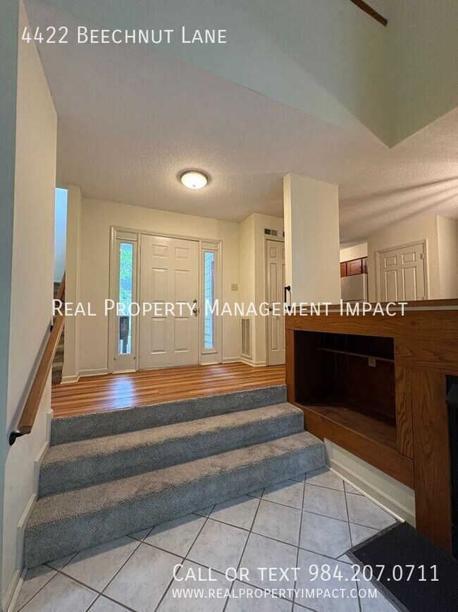 Building Photo - 4422 Beechnut Ln
