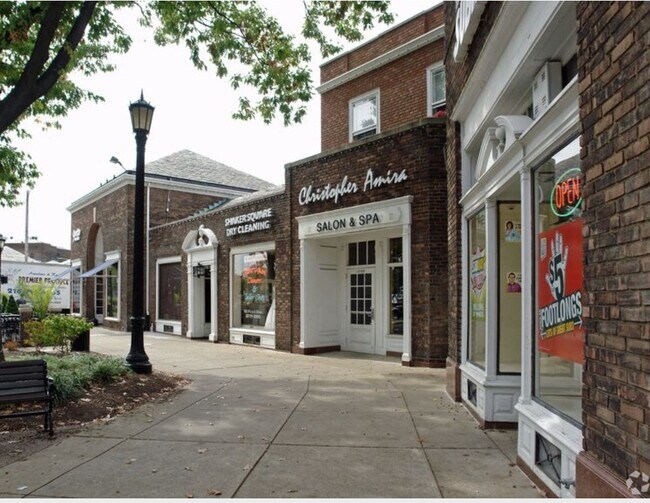 Shaker Square - 2508 E 124th St