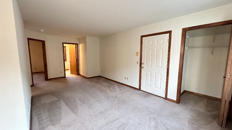 Building Photo - 4212 Menga Dr
