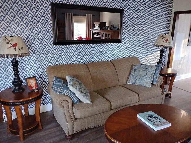 Building Photo - 1679 NC-175