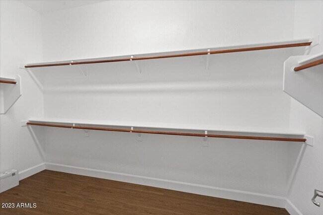 Building Photo - 2413 W Sienna Bouquet Pl