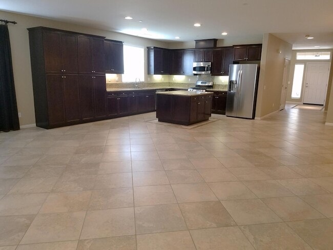 Building Photo - 3424 Desert Creek Trail