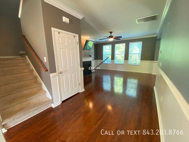 Building Photo - 3611 Franklin Tower Dr