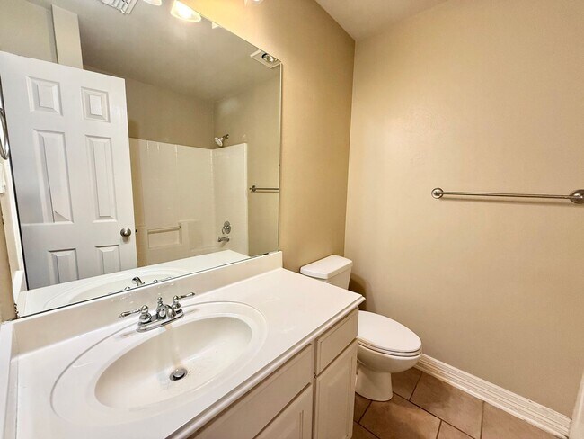 Building Photo - 8340 Stonebridge Way