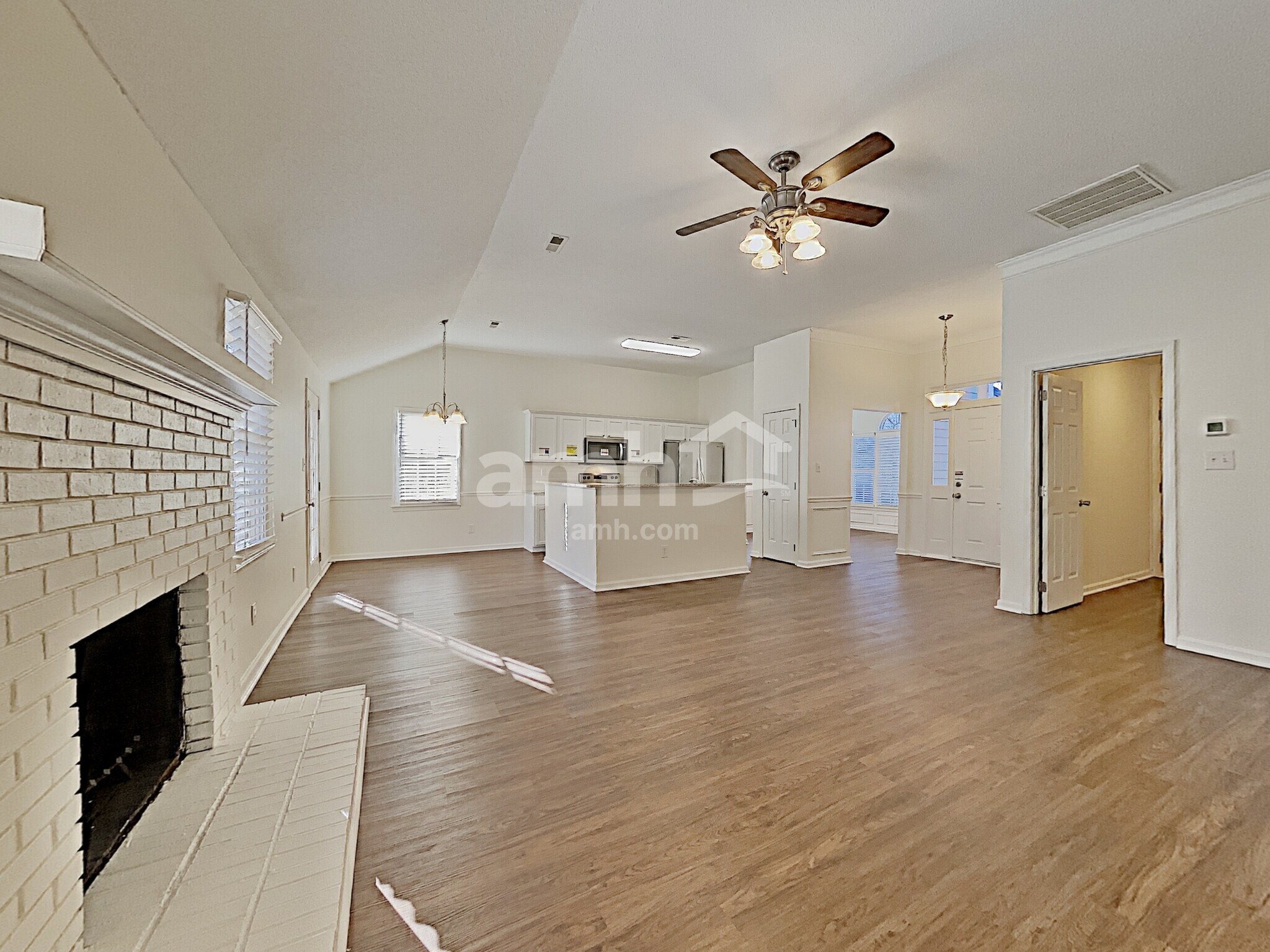 Building Photo - 4125 Medford Dr NW