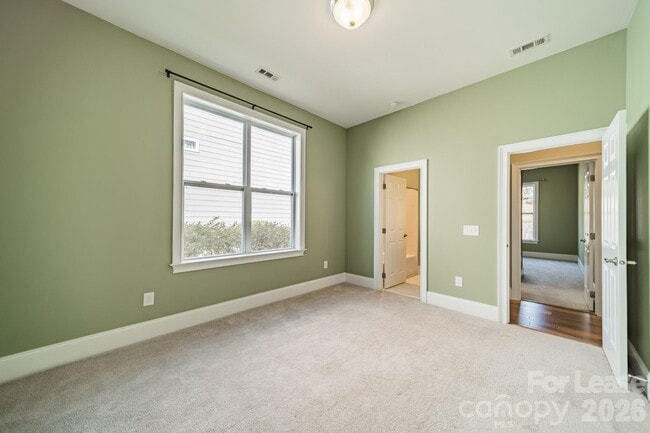 Building Photo - 15016 High Bluff Ct