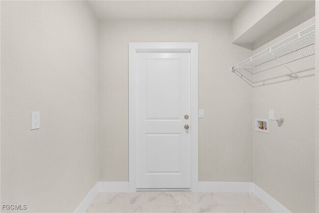 Building Photo - 2510 SW 17th Ave