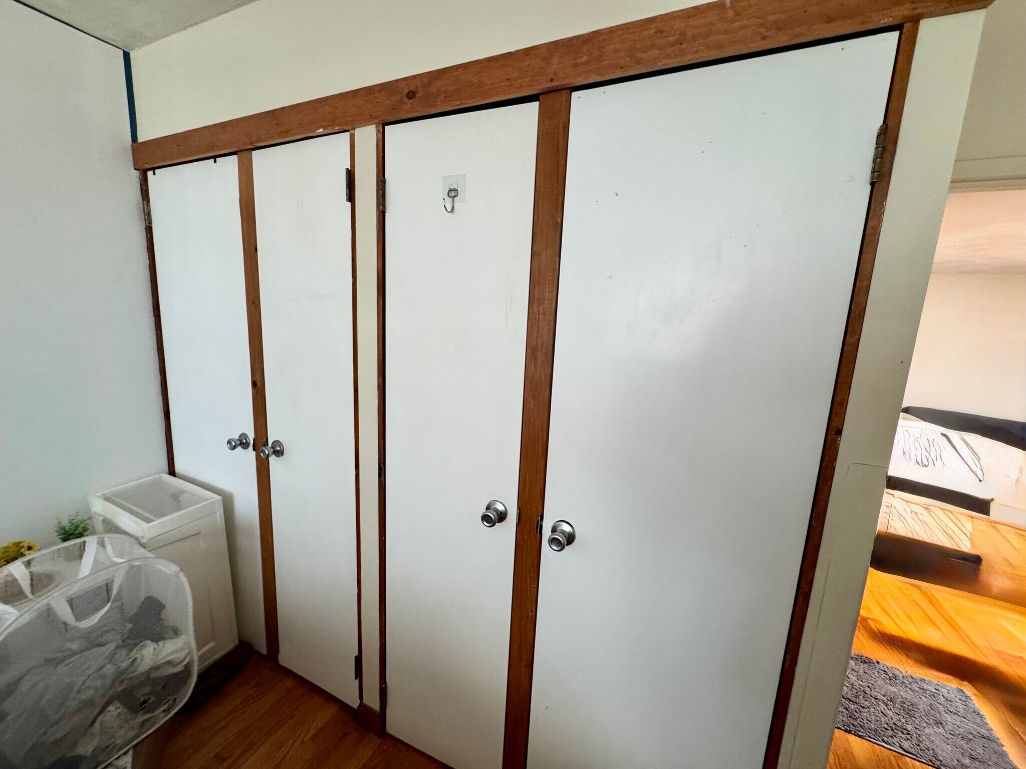 Building Photo - 1116 Commonwealth Ave