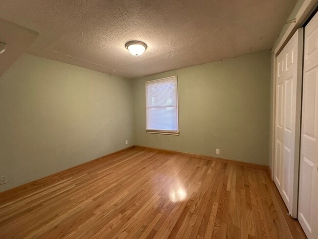 Building Photo - 5776 Harlan Dr