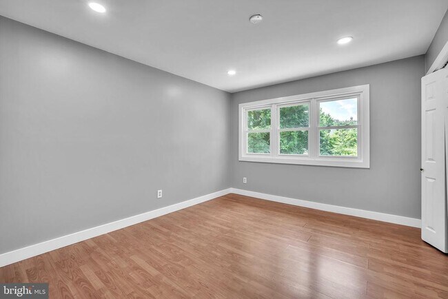 Building Photo - 13205 Lee Hwy