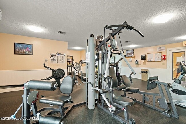 Building Photo - 221 Ocean Park Ln