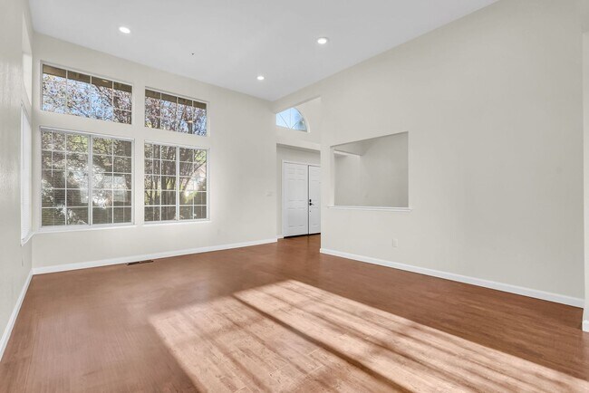 Building Photo - REMARKABLE VIEWS...LOTS OF PRIVACY IN YOUR OWN LITTLE WORLD..