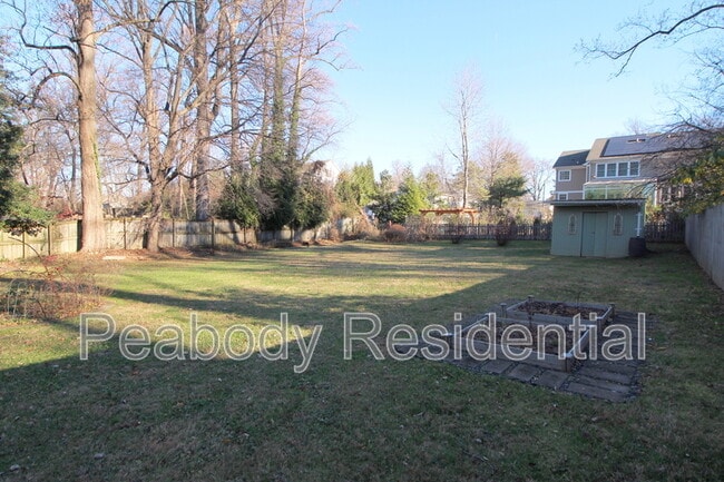 Building Photo - 2129 Grayson Pl