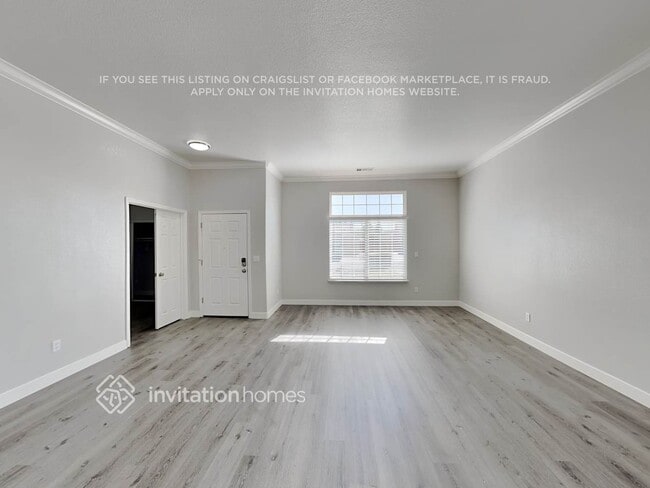 Building Photo - 2030 Butterfield Ln