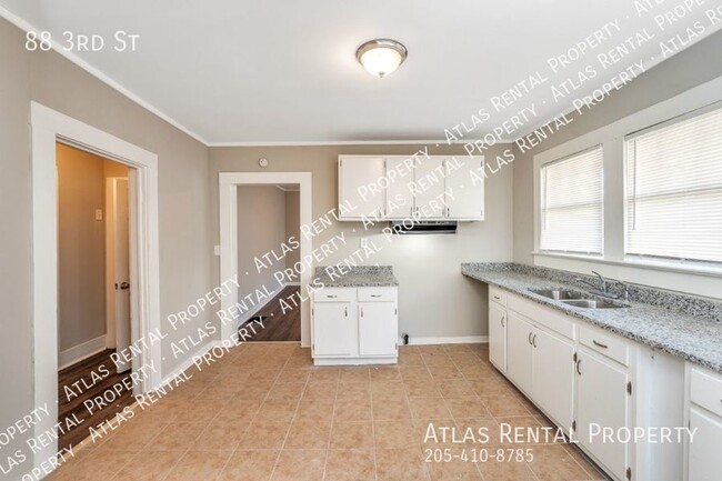 Building Photo - 88 3rd St