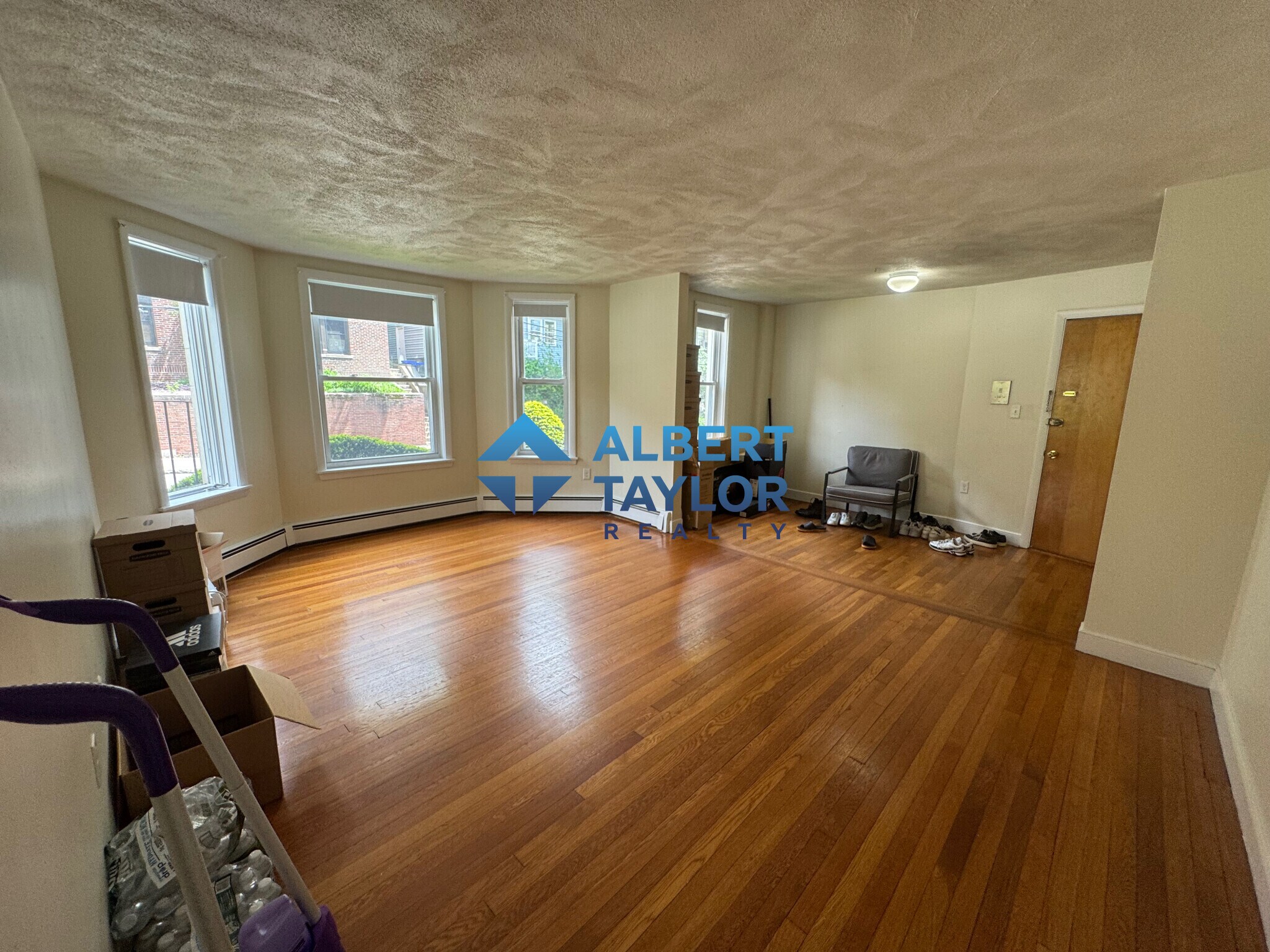 Building Photo - 311 Tappan St