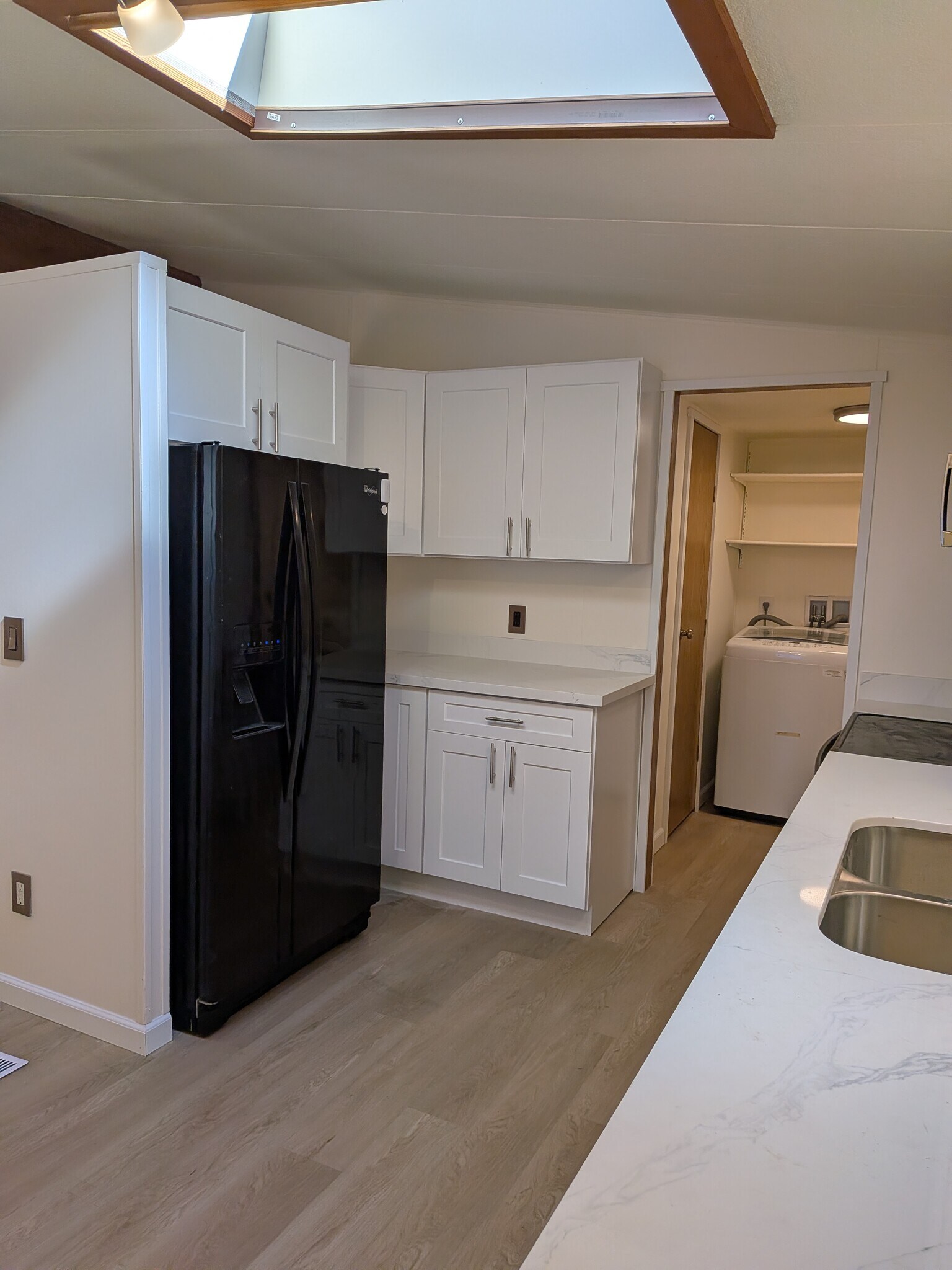 Building Photo - 6010 Knoble Rd E