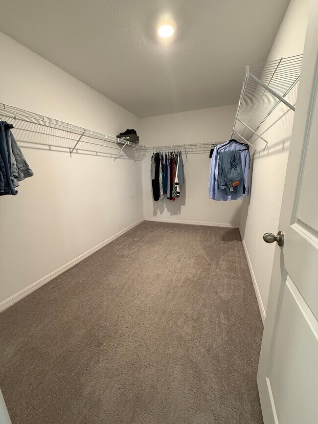 Building Photo - 14138 Covert Green Pl
