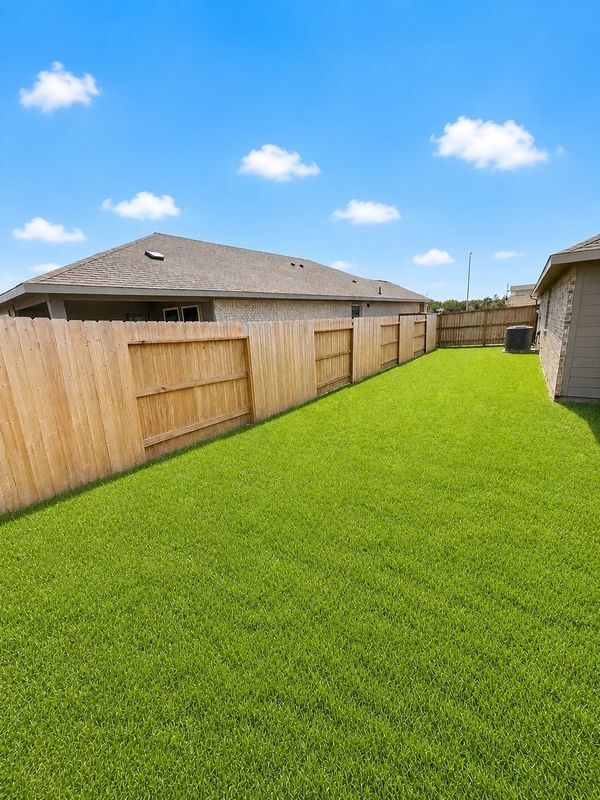 Building Photo - 8210 Blackwell Cv Dr