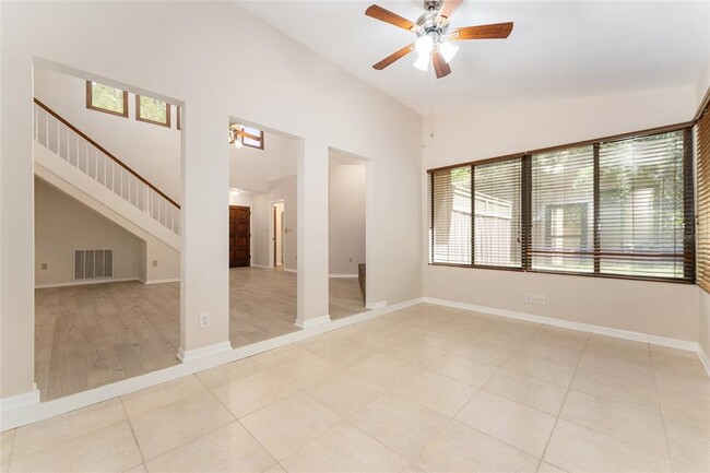 Building Photo - 6632 NW 52nd Terrace