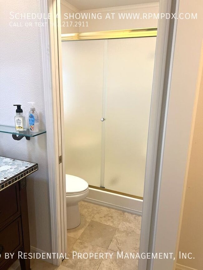 Building Photo - 6463 NW Wenmarie Dr