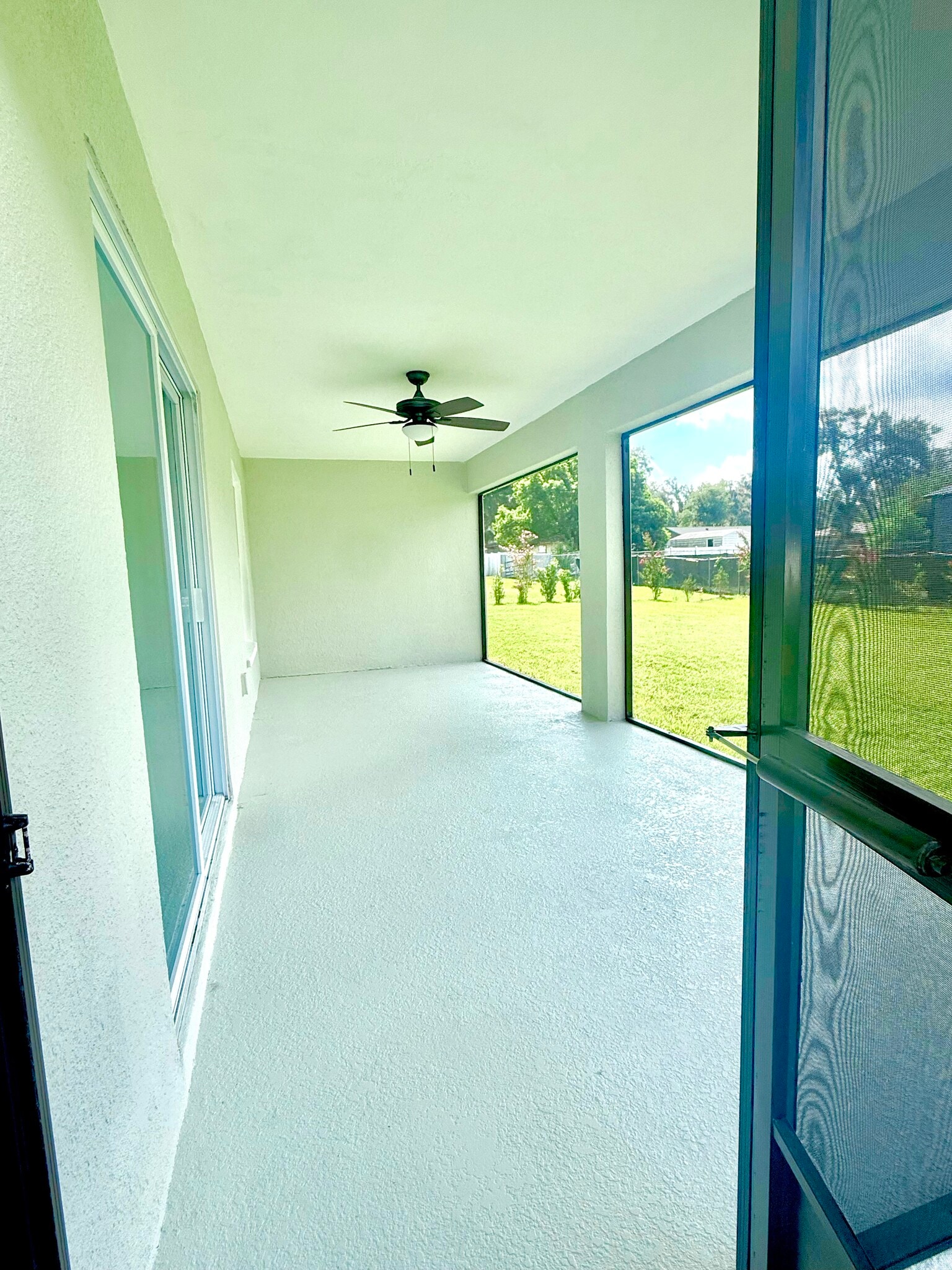Building Photo - 2139 Sutton Ridge Ave