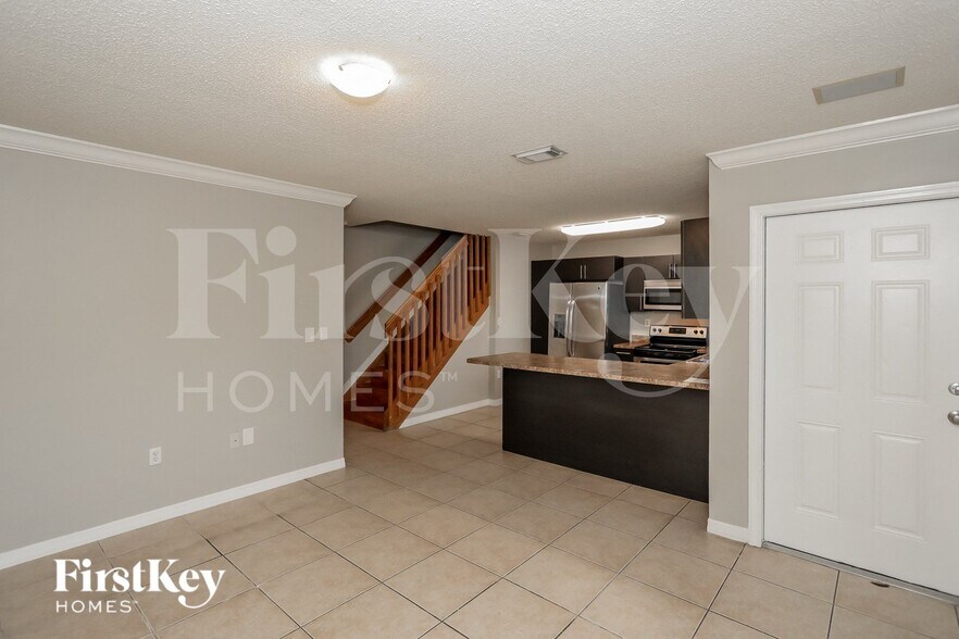 Building Photo - 15867 SW 68th Terrace