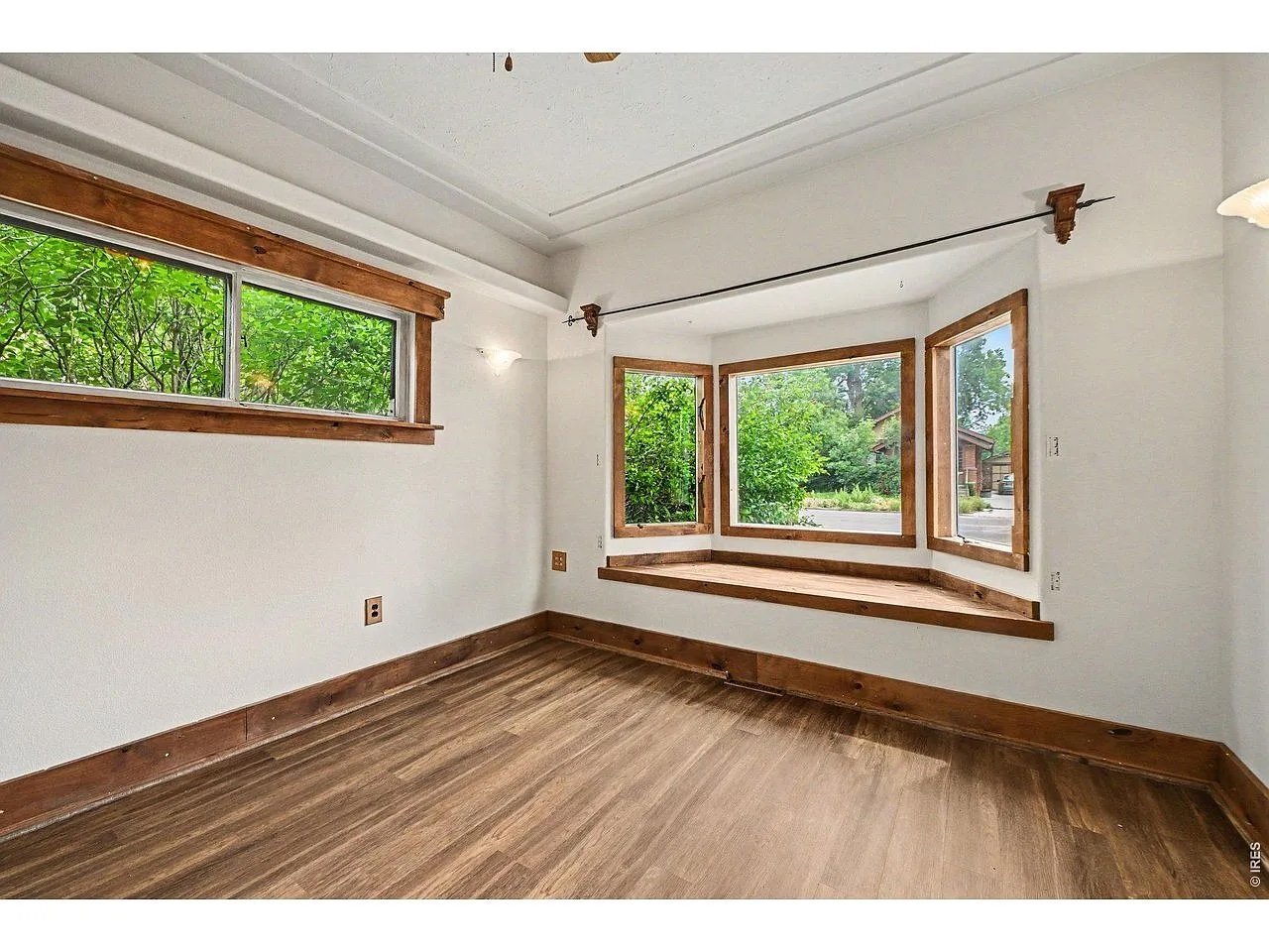 Building Photo - 817 N Garfield Ave