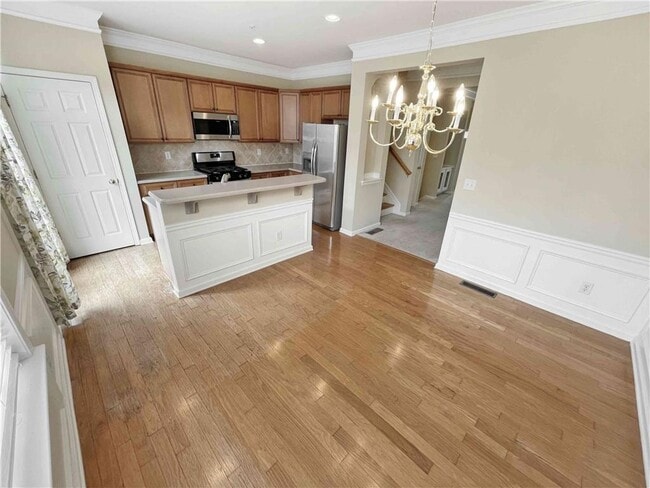 Building Photo - 306 Mony Stone Ct SE